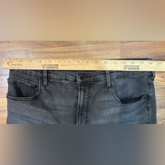 Everlane Jeans Womens 33 T Black Wash High Waist Straight Denim Preppy Slimming - Picture 3 of 6